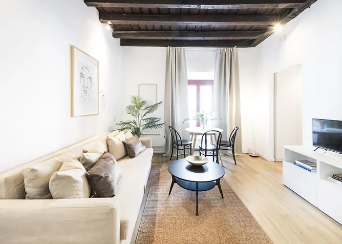 Easylife - Eleganza E Comodita Vicino Bocconi